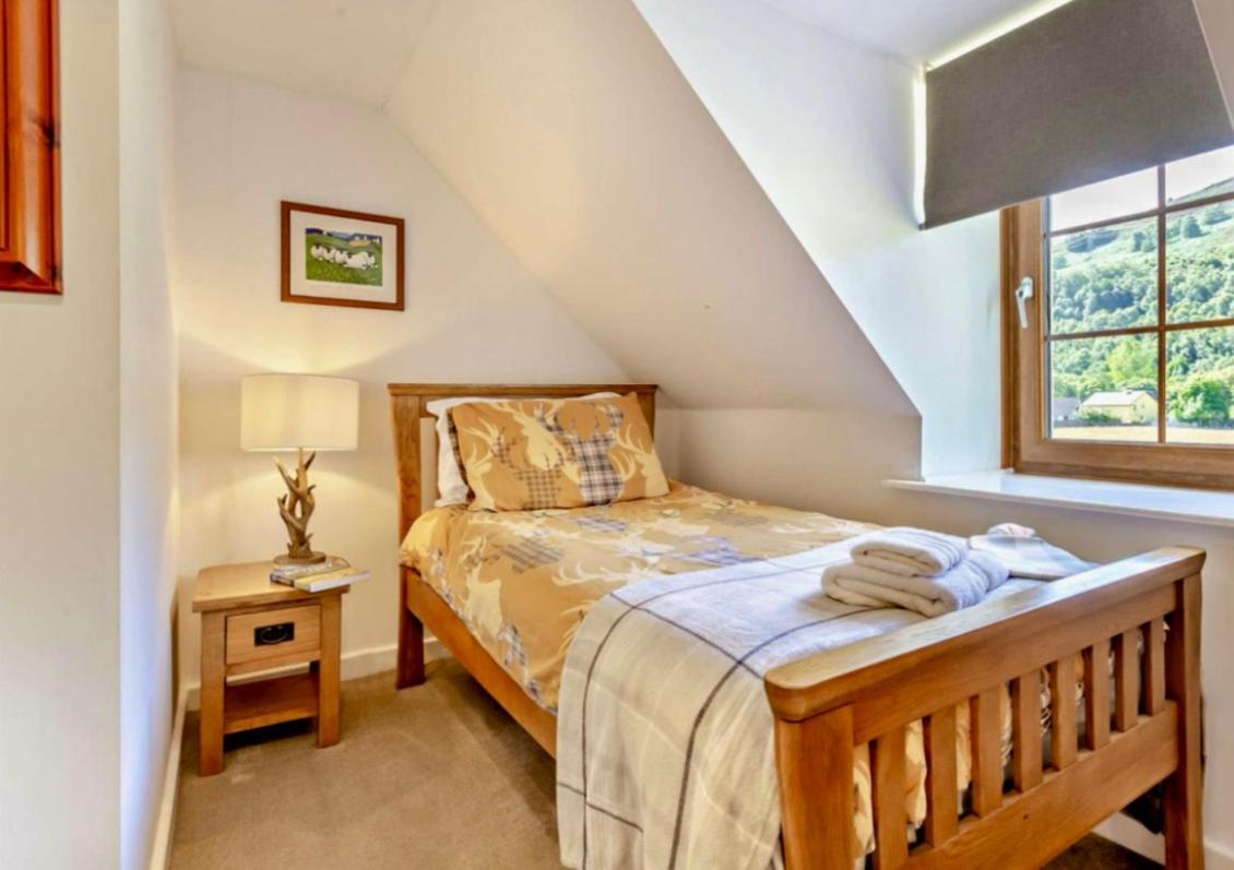 Rosemount Bothy - Highland Cottage Garve Bagian luar foto
