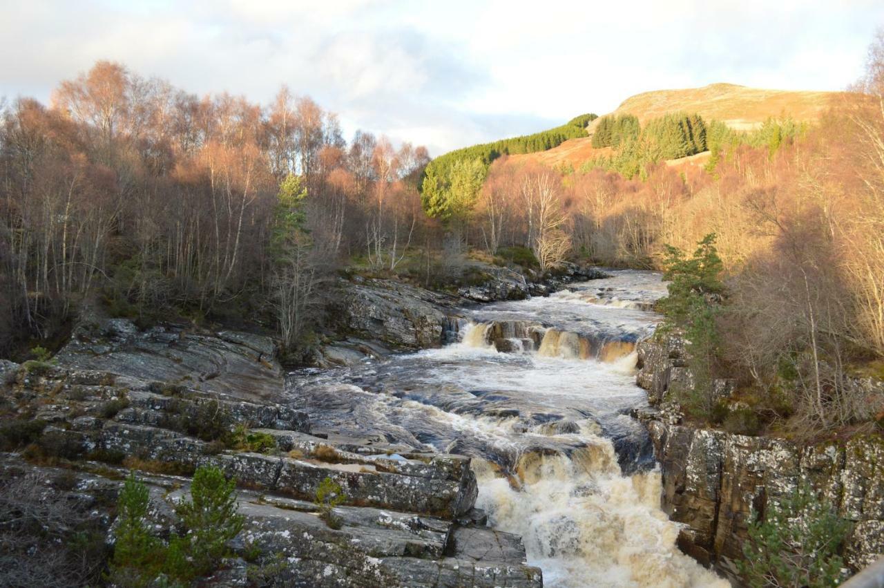 Rosemount Bothy - Highland Cottage Garve Bagian luar foto